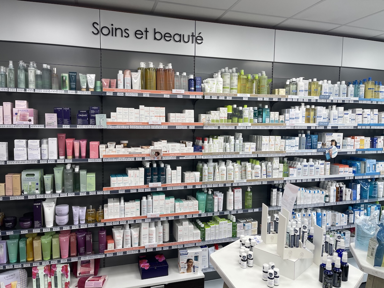 Pharmacie des avirons 4